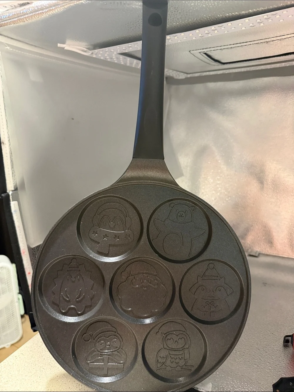 Crofton Holiday 3 inch mini pancake aluminum grill